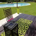 A La Guest house La Baume-de-Transit