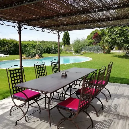 A La Guest house 3*